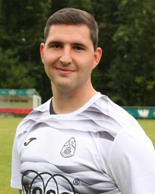 Niklas Büchner