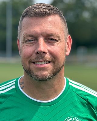Manuel Helfesrieder