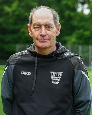 Udo Hirth