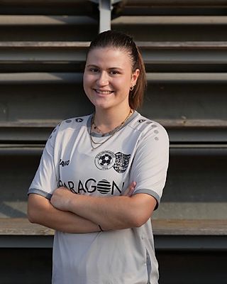 Selina Bär