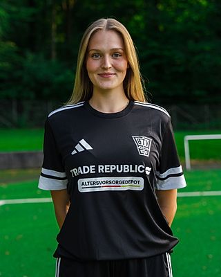 Anika Elisa Saade