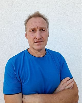 Matthias-Erwin Becker