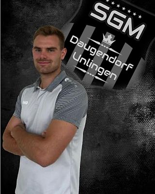 Tom Luca Knolmajer