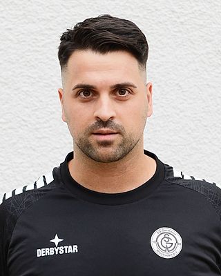 Necmi Gür