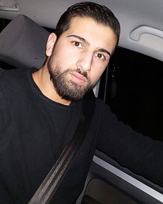 Azad Toprak