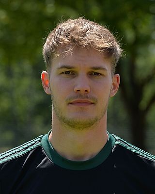 Dustin Lippert