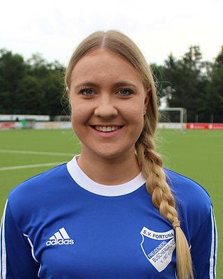 Nadine Sophie Schöler
