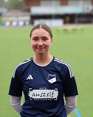 Lia Miller