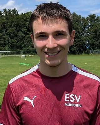 Niklas Kükenhöhner