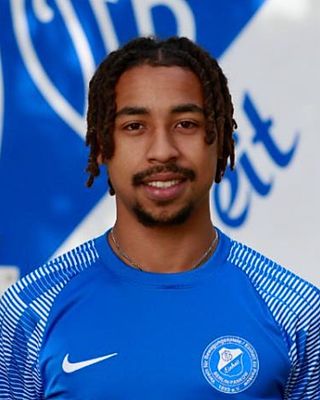 Malcolm Mbah