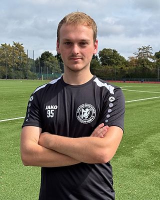 Nic Hönes