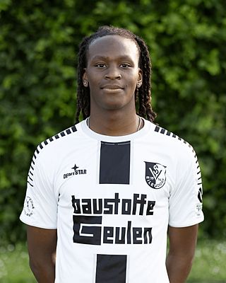 Yannick Younga