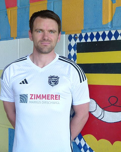 Foto: Helmut Schirdewahn
