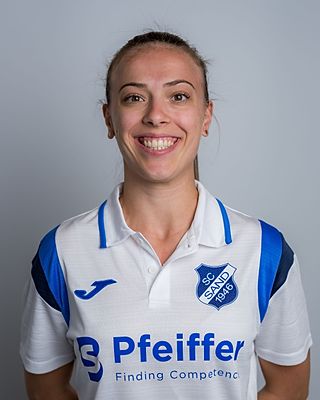 Laura Humm