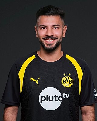 Erfan Esmaily