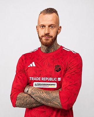 Tim Schwenzer