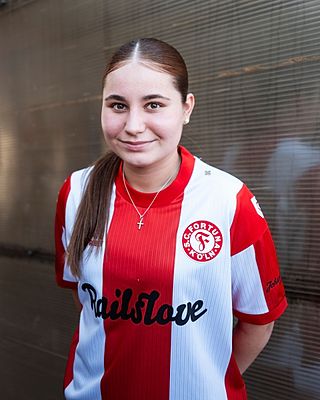 Naomi Sofie Januschewski