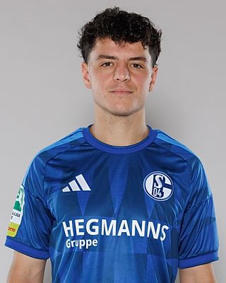 Andri Buzolli