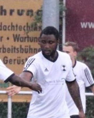 Roland Lawrence-Knaut