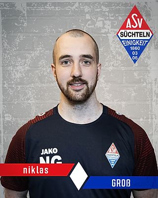 Niklas Groß