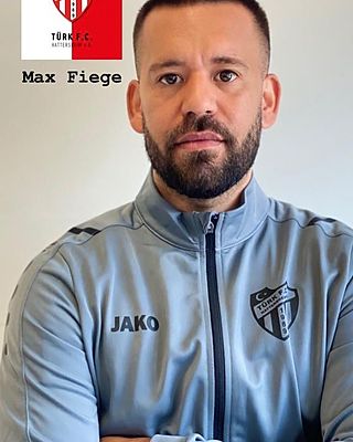 Max Simon Fiege
