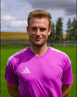Joshua Übelhör
