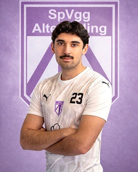Pedro Flores