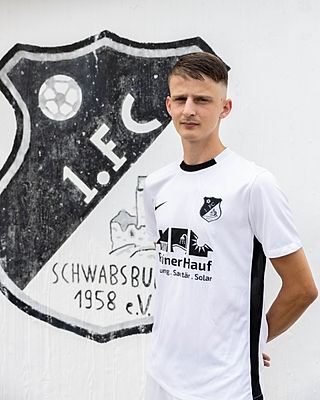 Lukas Pelz