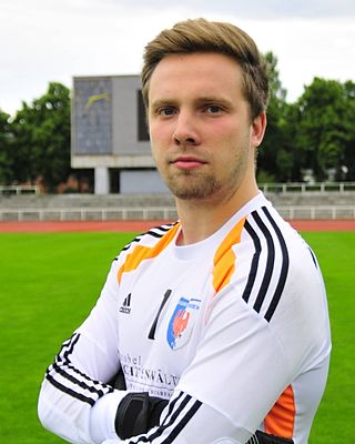 Julian Paries