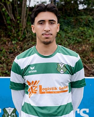 Komeil Kazemi