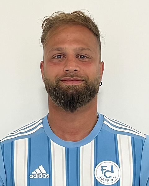 Ismail Petekci