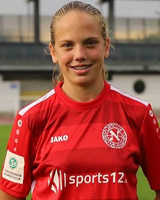 Annika Henges