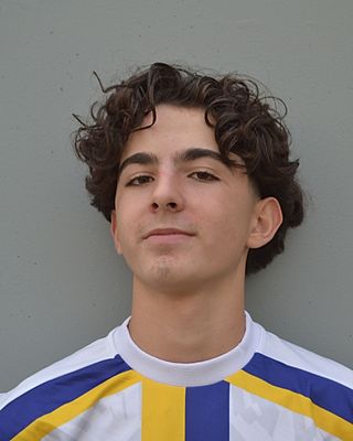 Aron Hoxhaj