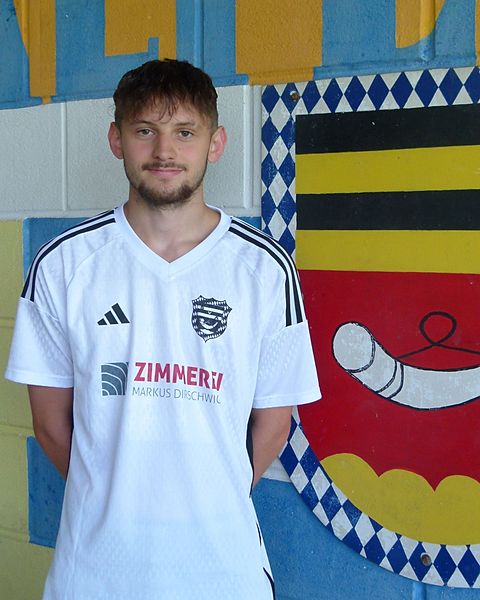 Foto: Helmut Schirdewahn