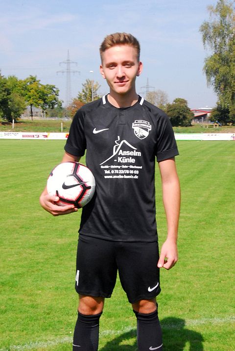 Dennis Obal