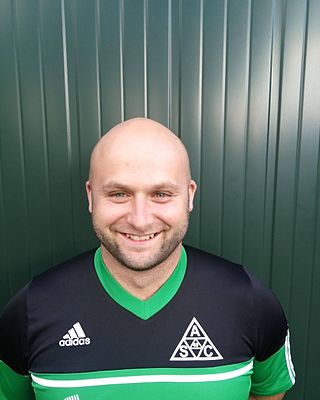 Michael- Victor Zowner