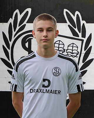Daniel Chioar