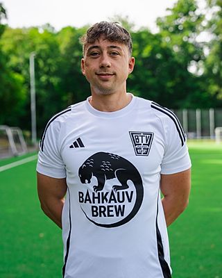 Yannick Dirk Lennartz