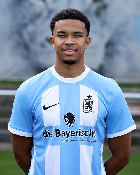 Ahanna Francis Agbowo