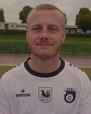 Tobias Grebe