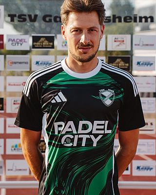 Dennis Hüttinger