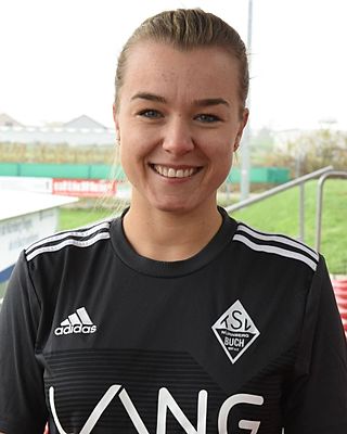Julia Ell