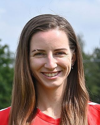 Alina Löhr