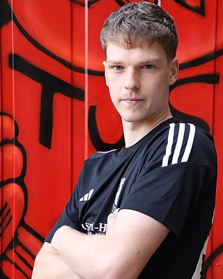 Niklas Eßer