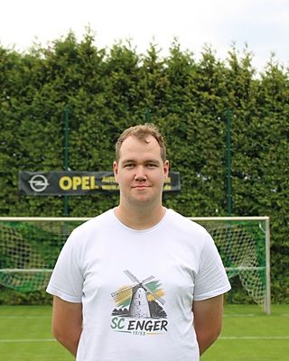 Dominik Grothaus