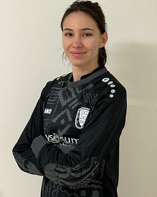 Emilia Dantele