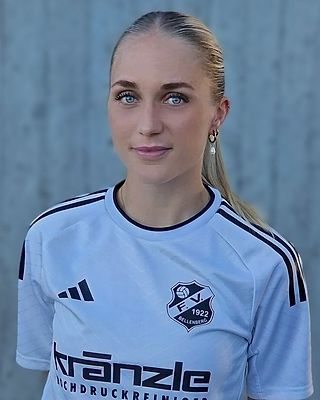 Nadine Weixler