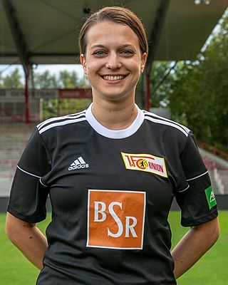 Julia Marinowski