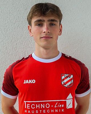 Yannik Steen