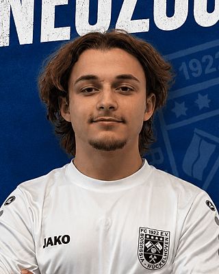 Phil Yiannis Melzer
